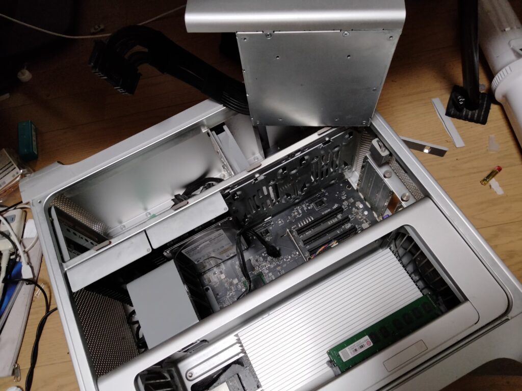 mac pro 解体